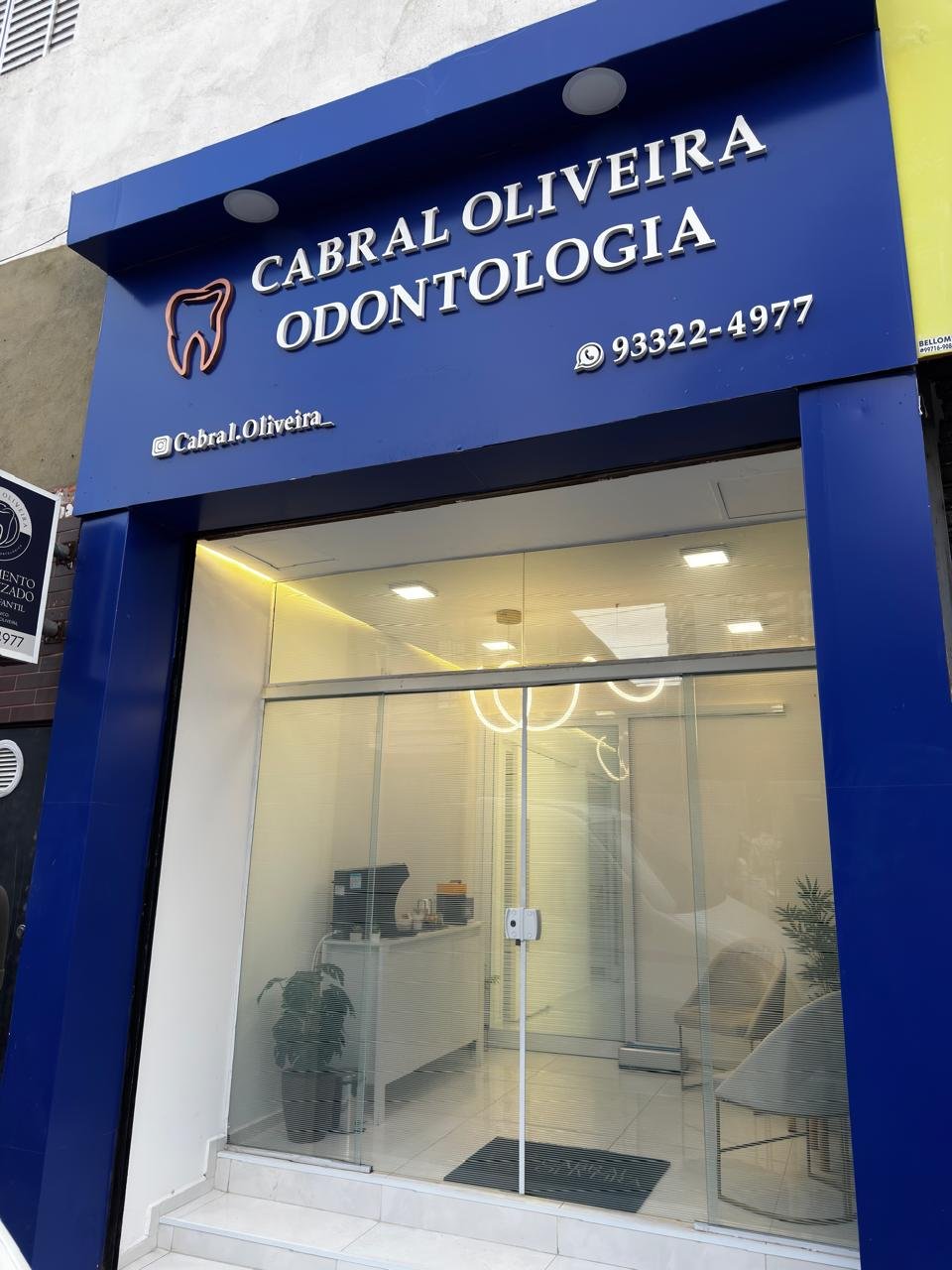 Fachada da Clínica Cabral Odontológico em Aldeia de Barueri